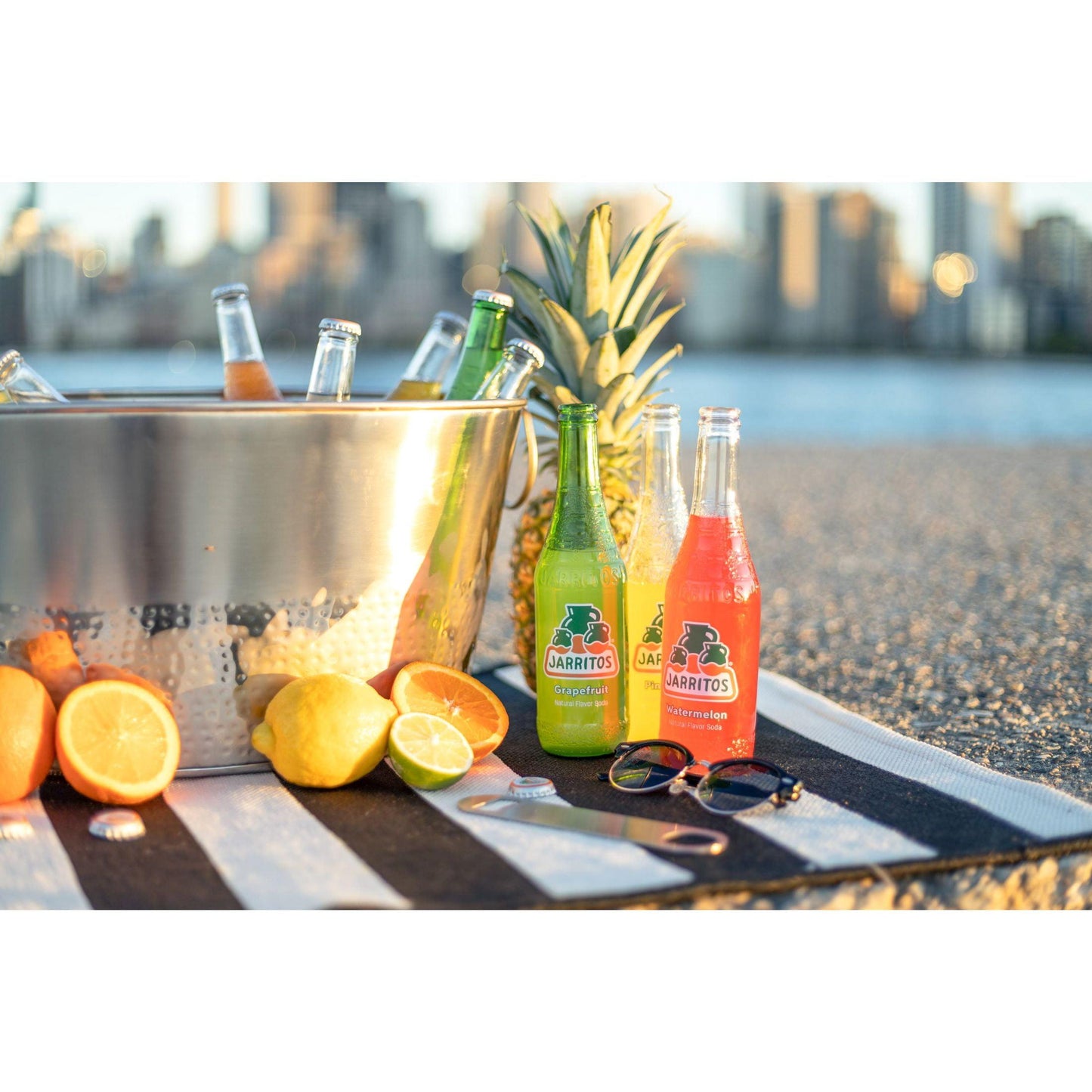 Jarritos: Pineapple Soda, 1.5 L, 4 Bottles